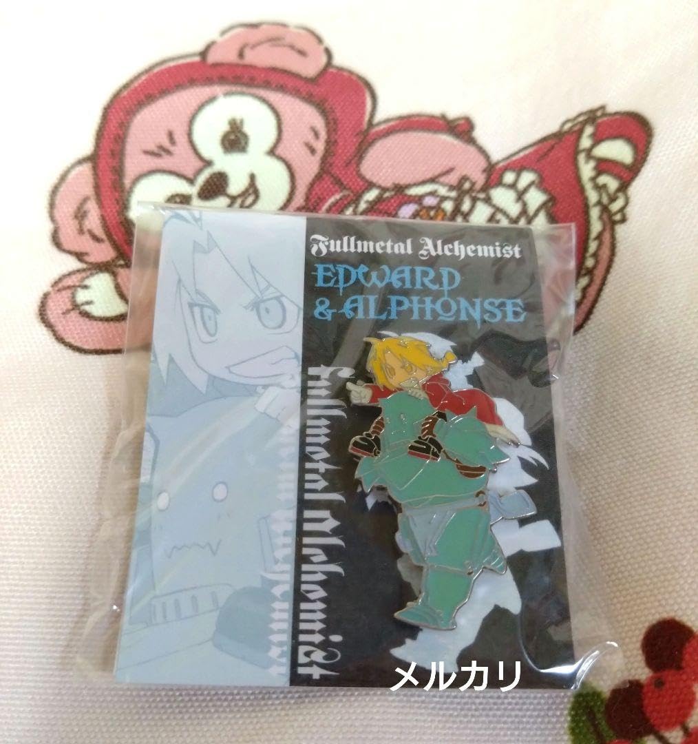 e#鋼の錬金術師#　エドワード　&　アルフォンス　お座り　ピンバッジ e#鋼の錬金術師# エドワード & アルフォンス お座り ピンバッジ